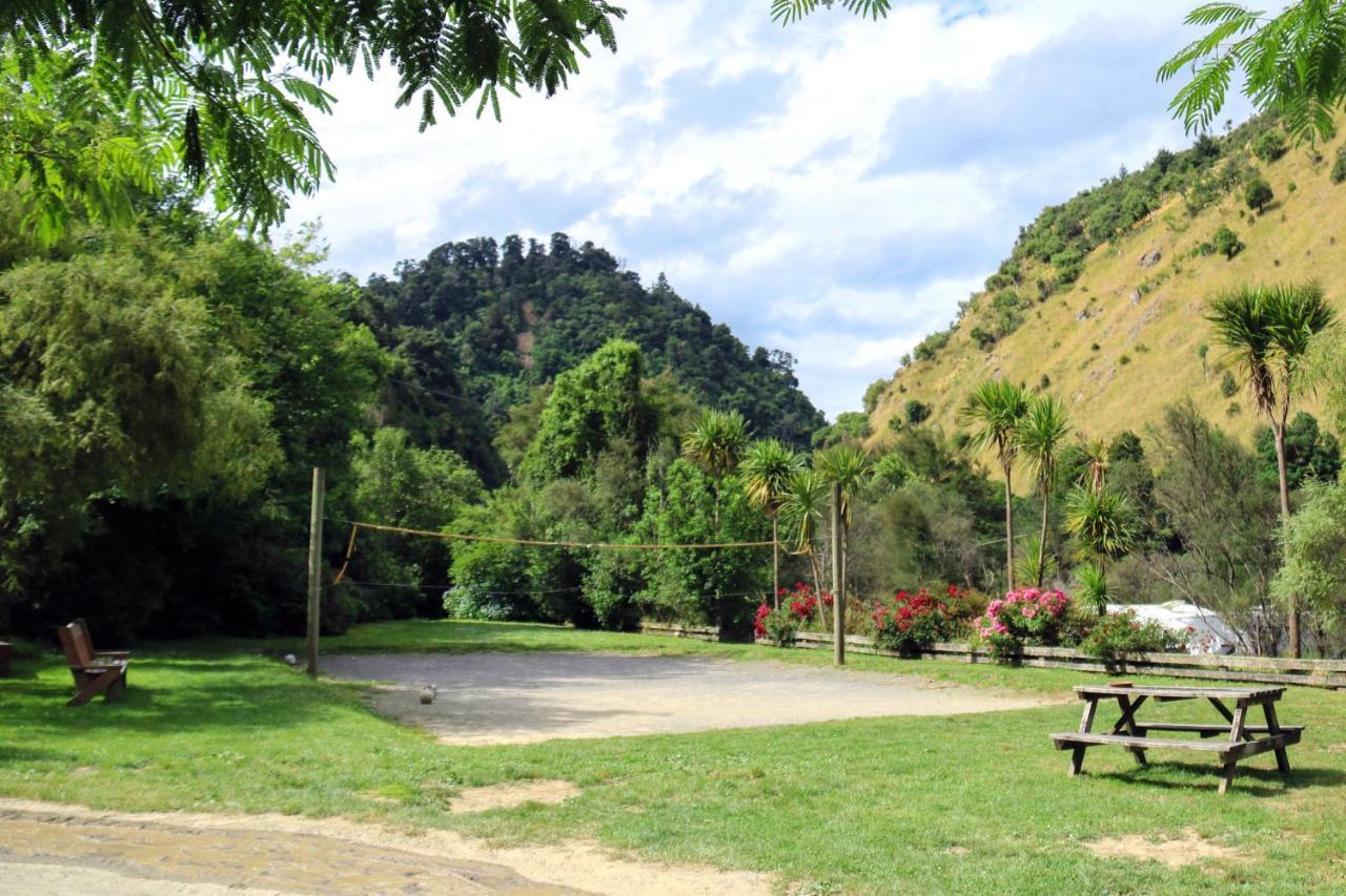 River Valley Lodge Taihape Exterior photo